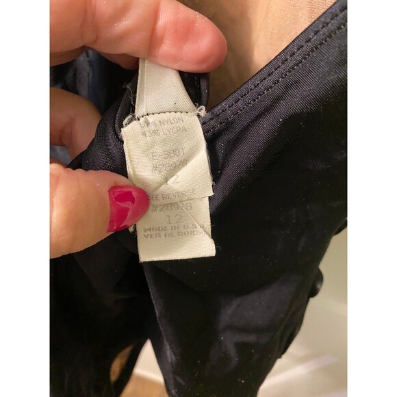 50’s inspired swimsuit black size large - Picture 7 of 7